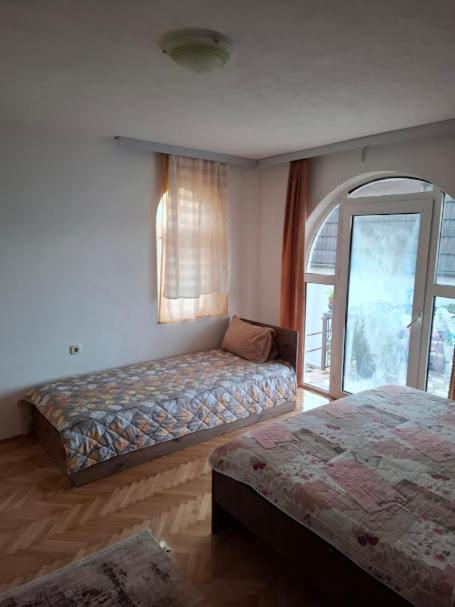 Villa Gjorgi Ohrid Exteriör bild